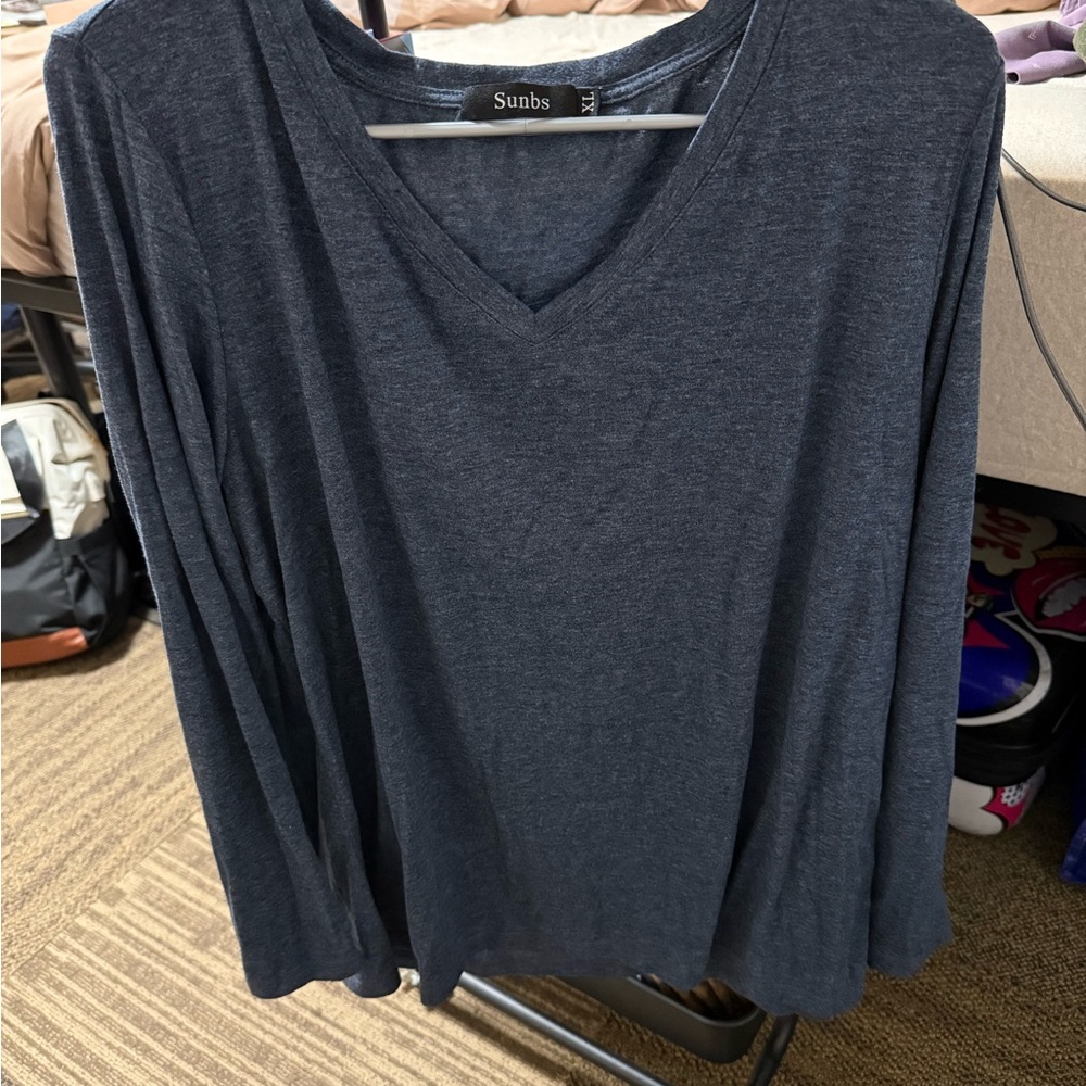 Women's Charcoal Long Sleeve V-Neck Top